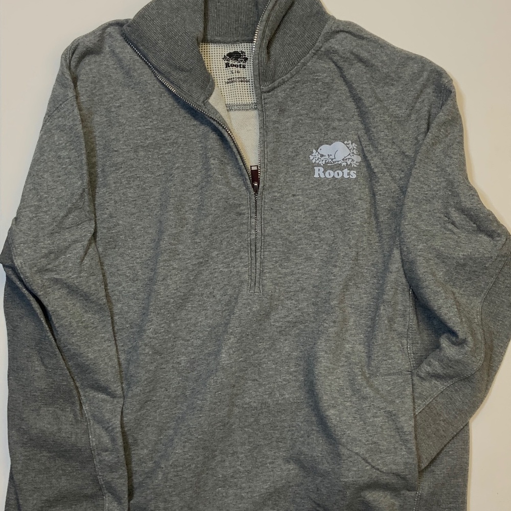 Roots Gender Free Quarter Zip Sweatshirt in Grey Size L Pockets